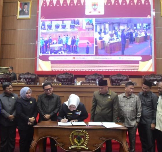 PARIPURNA DPRD MUSI RAWAS